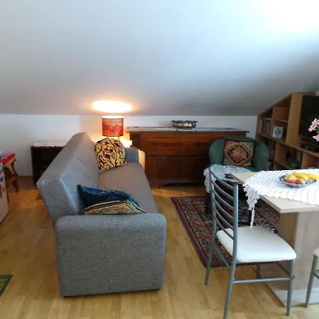 Apartment 15685 Volosko